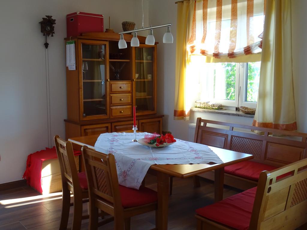 לוגאטץ Holiday Home Razglednik מראה חיצוני תמונה